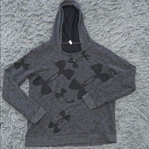 Under Armour Hoodie size L